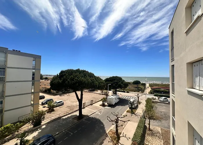Appartement Le Neptune T2 Terrasse Vue Mer Plage A Pied Parking